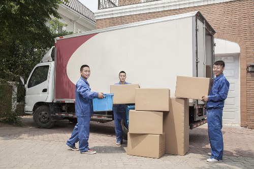 Office storage service for businesses in Ruislip with archived files and furniture